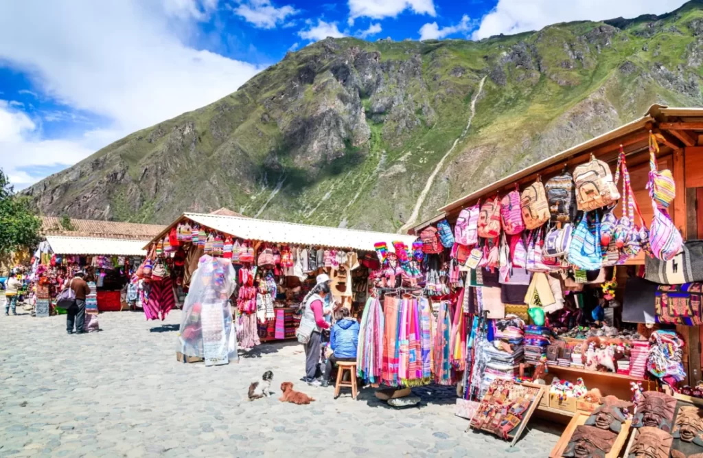 sacred_valley_market