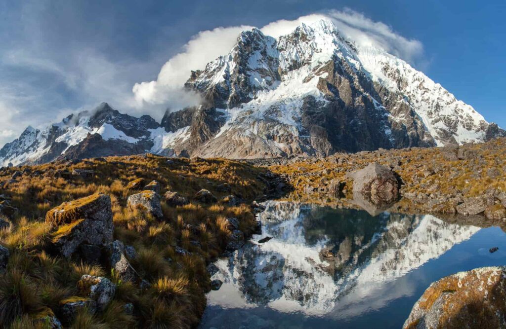 Salkantay's peak seen from the distance.